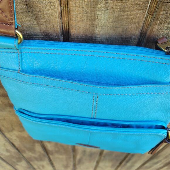 Fossil Morgan Traveler Crossbody Bag Turquoise Pebble Leather - Picture 8 of 16